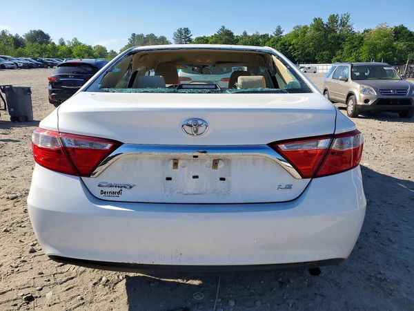 2017 TOYOTA CAMRY