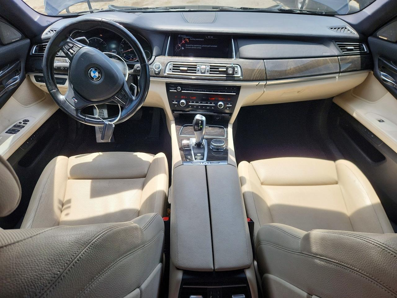 2015 BMW 740
