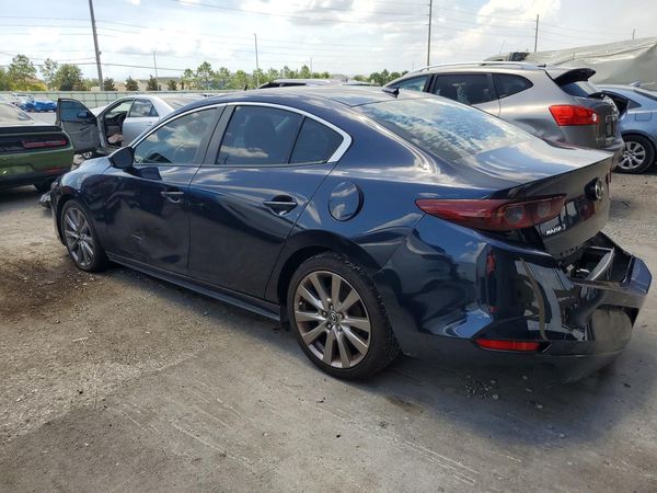 2019 MAZDA 3