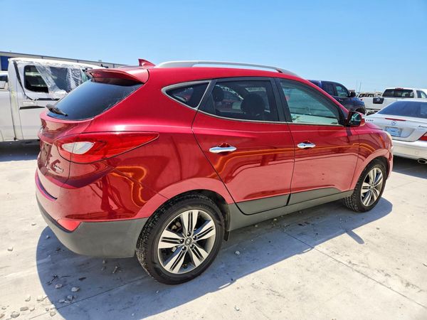 2015 HYUNDAI TUCSON GLS (Middle)