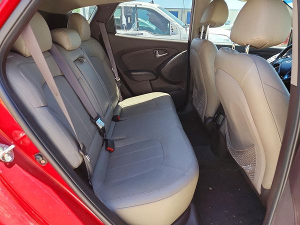 2015 HYUNDAI TUCSON GLS (Middle)