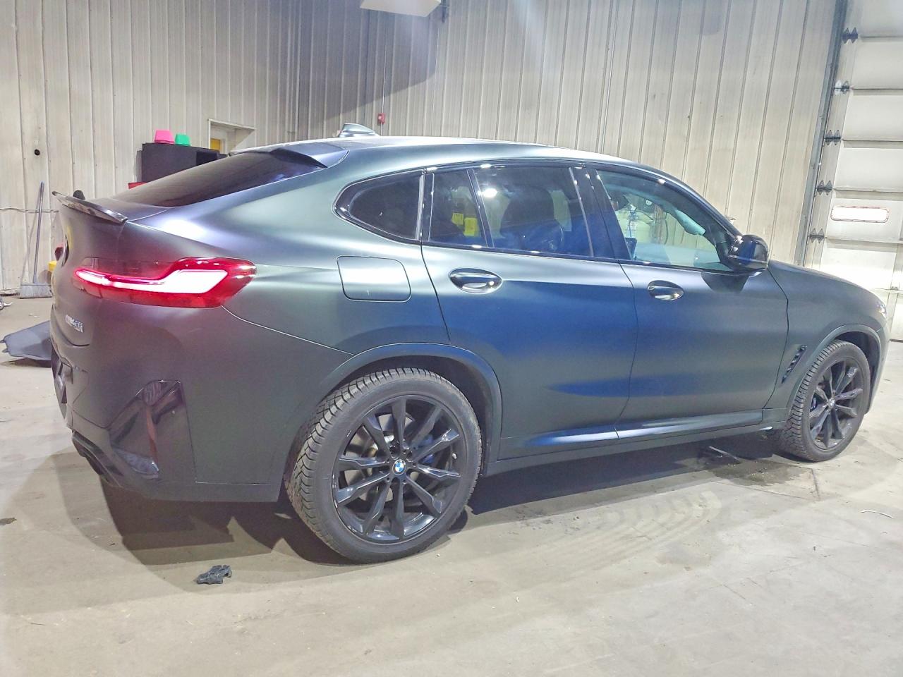 2023 BMW X4 M40i
