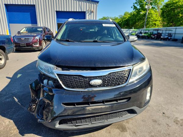 2014 KIA SORENTO Base/ LX