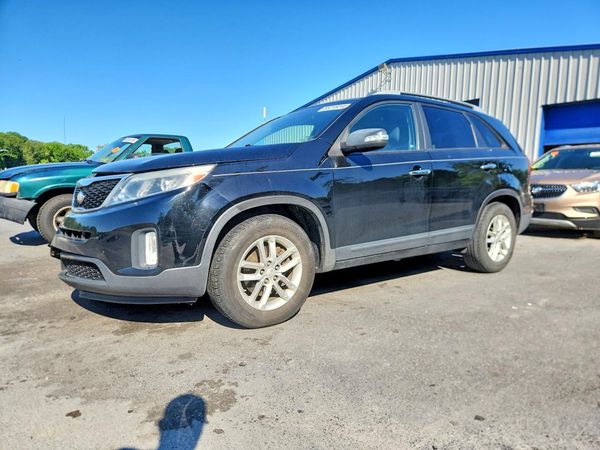 2014 KIA SORENTO Base/ LX