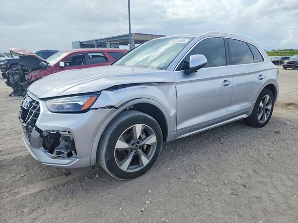 2022 AUDI Q5