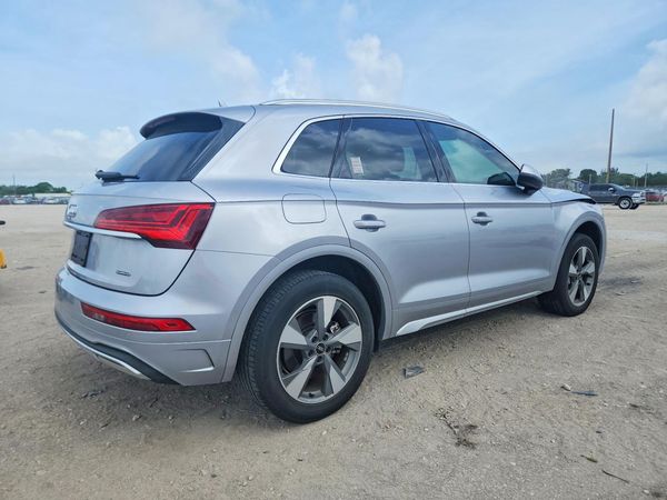 2022 AUDI Q5