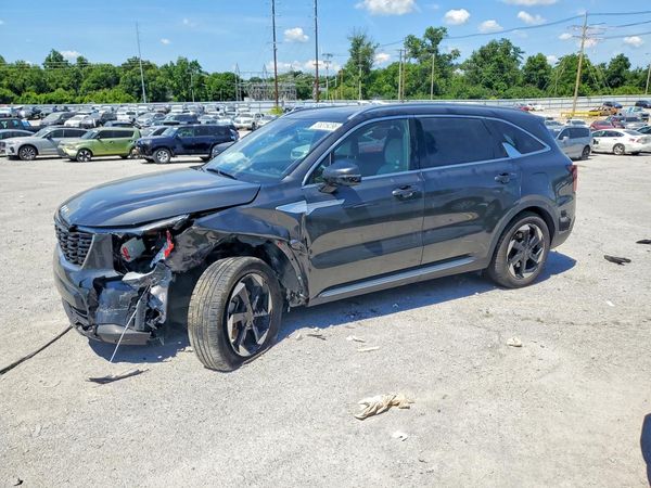 2025 KIA SORENTO