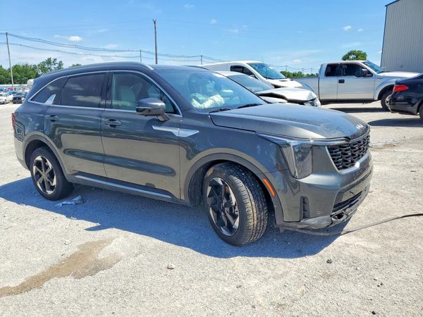 2025 KIA SORENTO