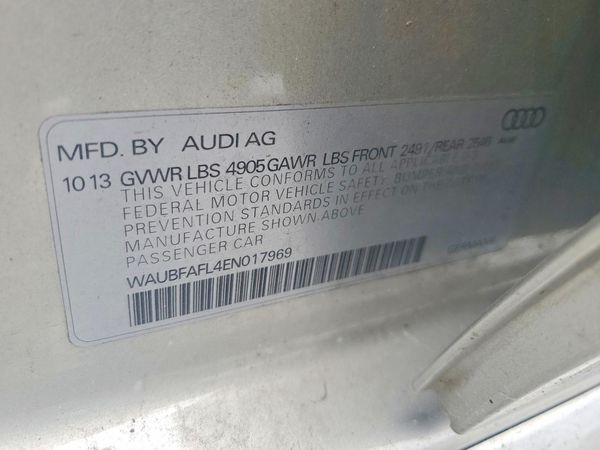 2014 AUDI A4 quattro Premium