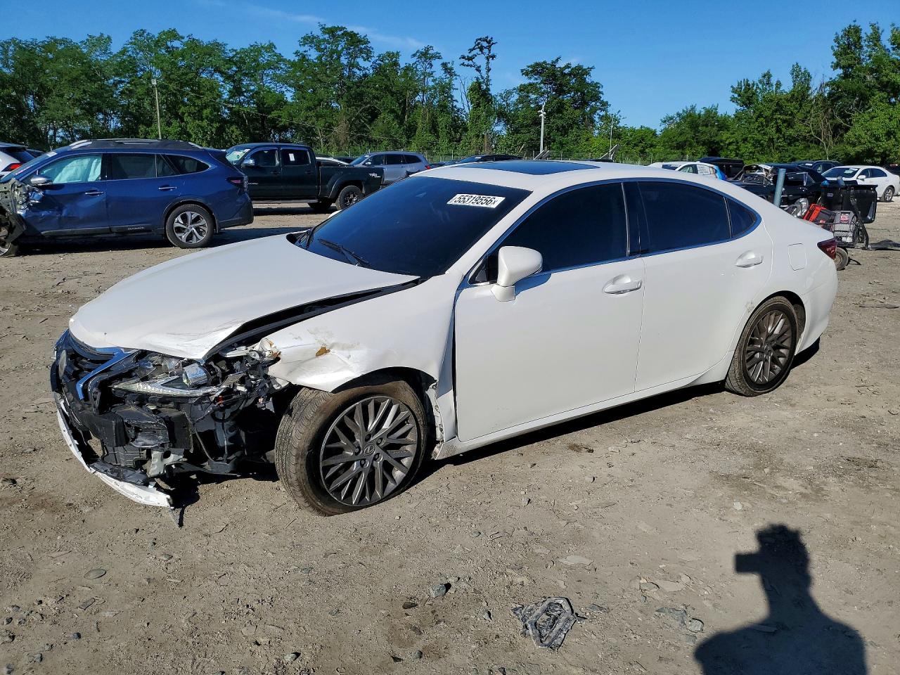 2018 LEXUS ES