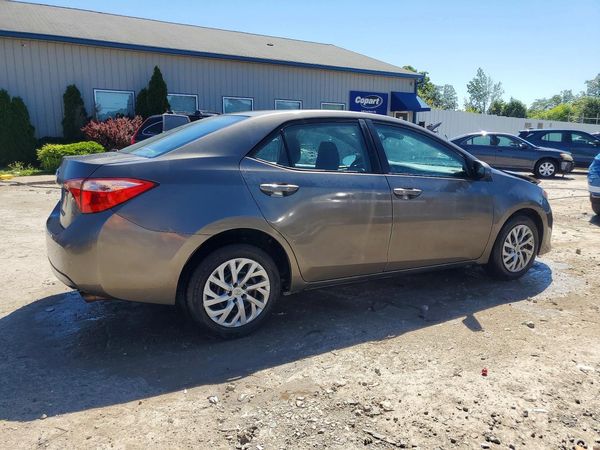 2018 TOYOTA COROLLA
