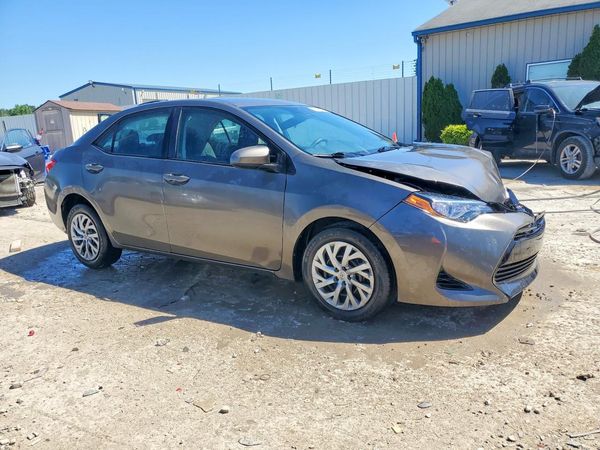 2018 TOYOTA COROLLA