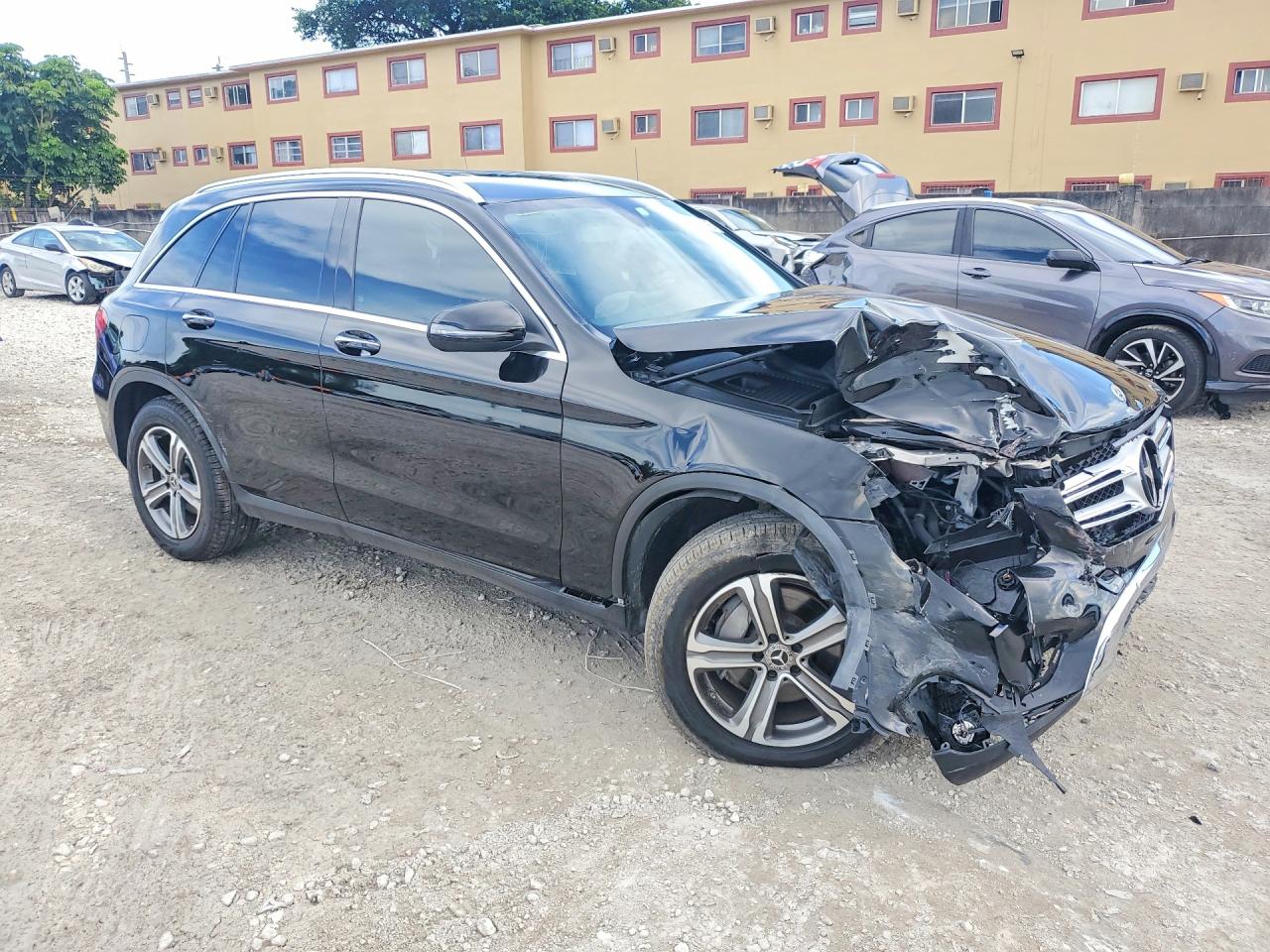 2019 MERCEDES-BENZ GLC GLC300