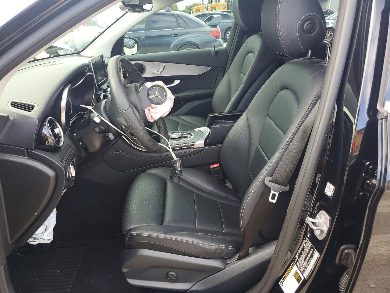 2019 MERCEDES-BENZ GLC GLC300