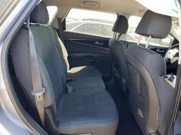 2020 KIA SORENTO L, LX, S
