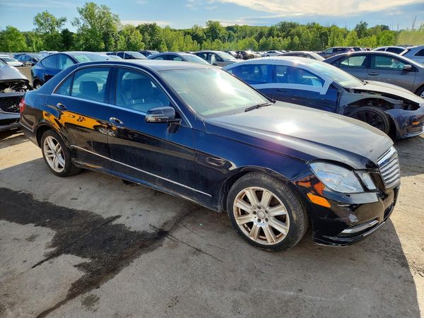 2013 MERCEDES-BENZ E