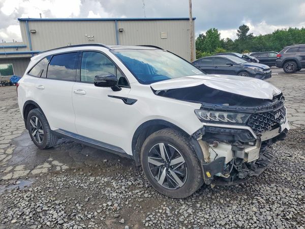 2022 KIA SORENTO S