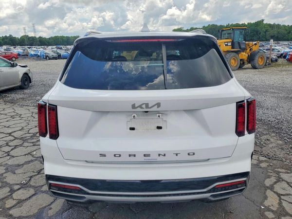 2022 KIA SORENTO S