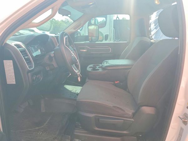 2020 RAM 5500 REG CAB CHASSIS