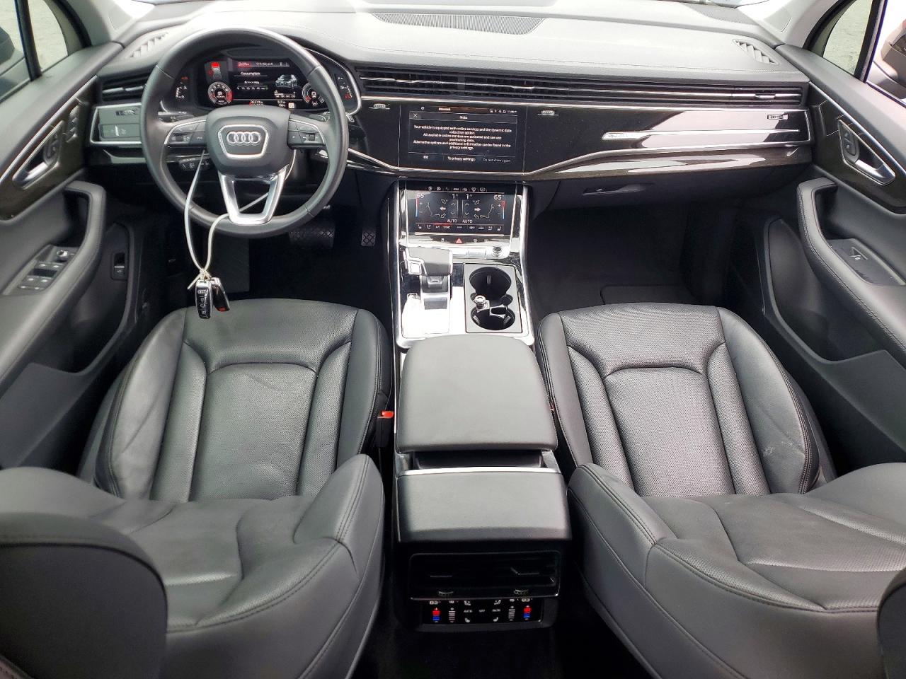 2023 AUDI Q7 quattro Prestige