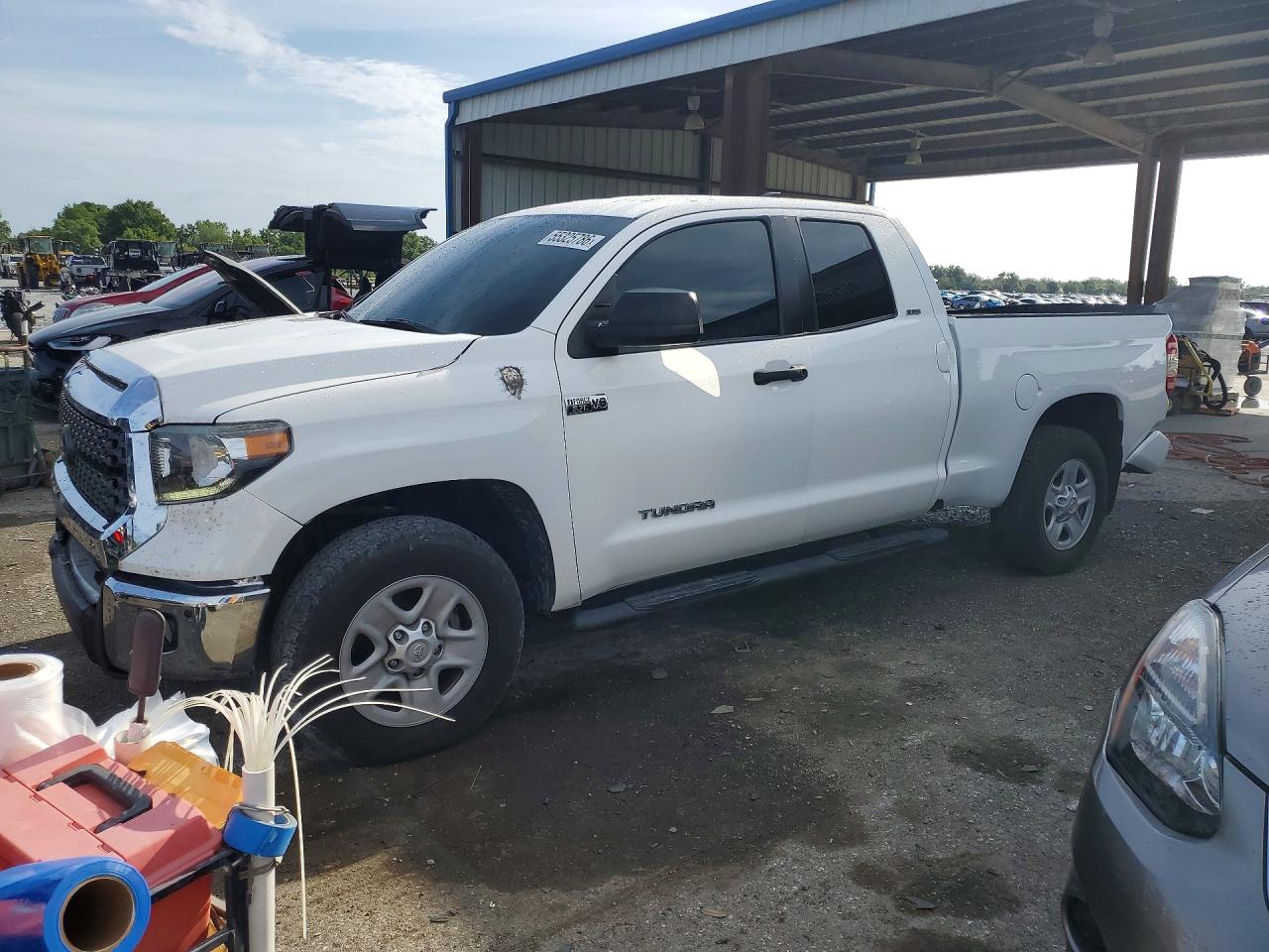 2021 TOYOTA TUNDRA SR5 grade
