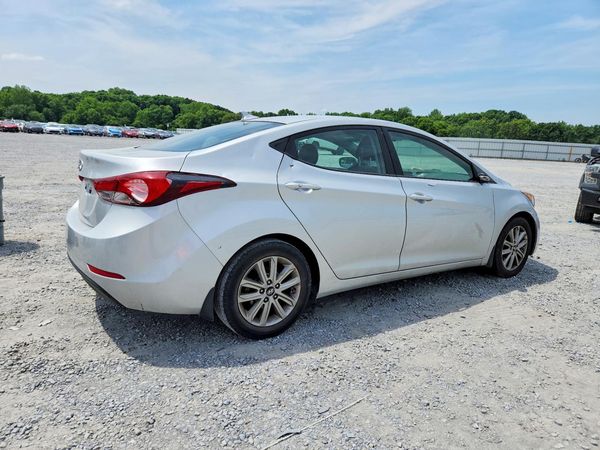 2015 HYUNDAI ELANTRA GLS(Middle)