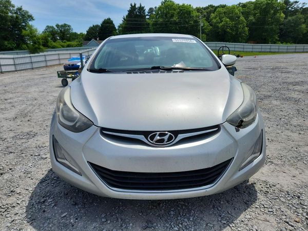 2015 HYUNDAI ELANTRA GLS(Middle)