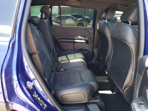 2023 MERCEDES-BENZ GLB GLB250