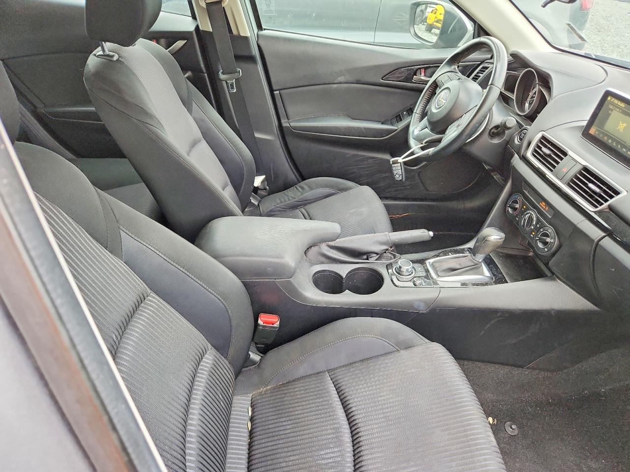 2016 MAZDA 3 Touring/GS