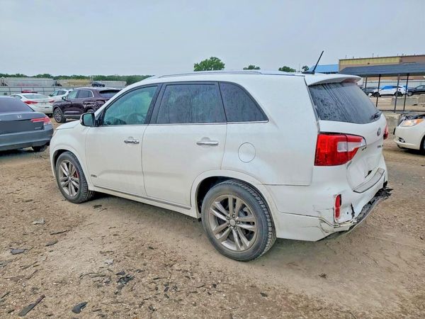 2015 KIA SORENTO TOP