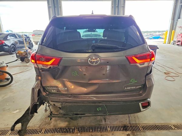 2019 TOYOTA HIGHLANDER Ltd/Ltd Platinum
