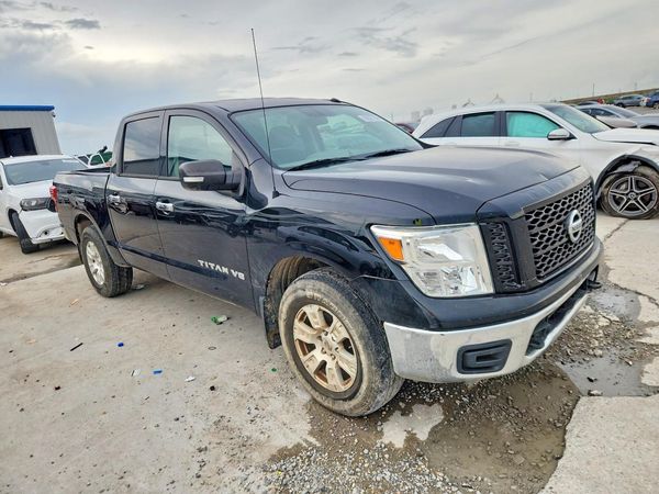 2019 NISSAN TITAN
