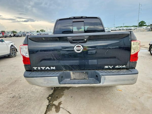 2019 NISSAN TITAN