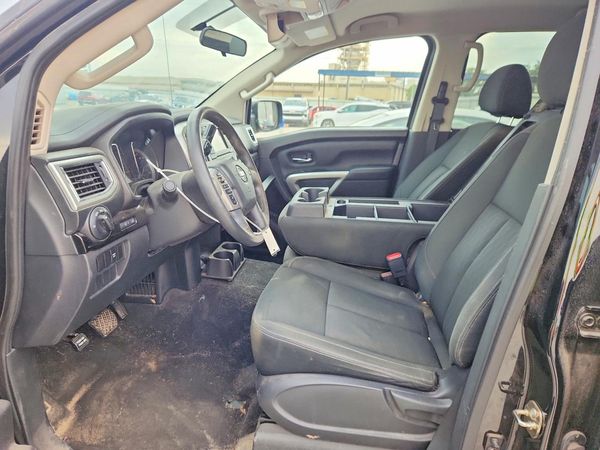 2019 NISSAN TITAN