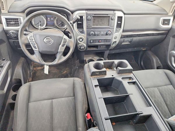 2019 NISSAN TITAN