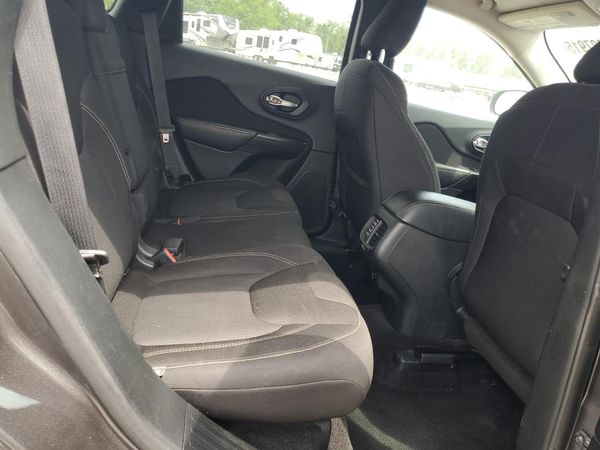 2015 JEEP CHEROKEE LATITUDE FWD