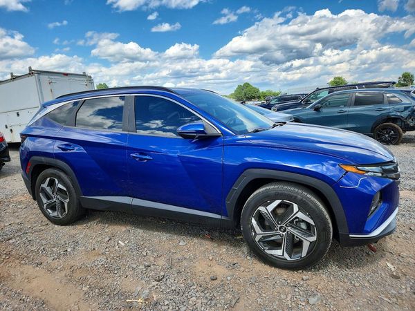 2022 HYUNDAI TUCSON