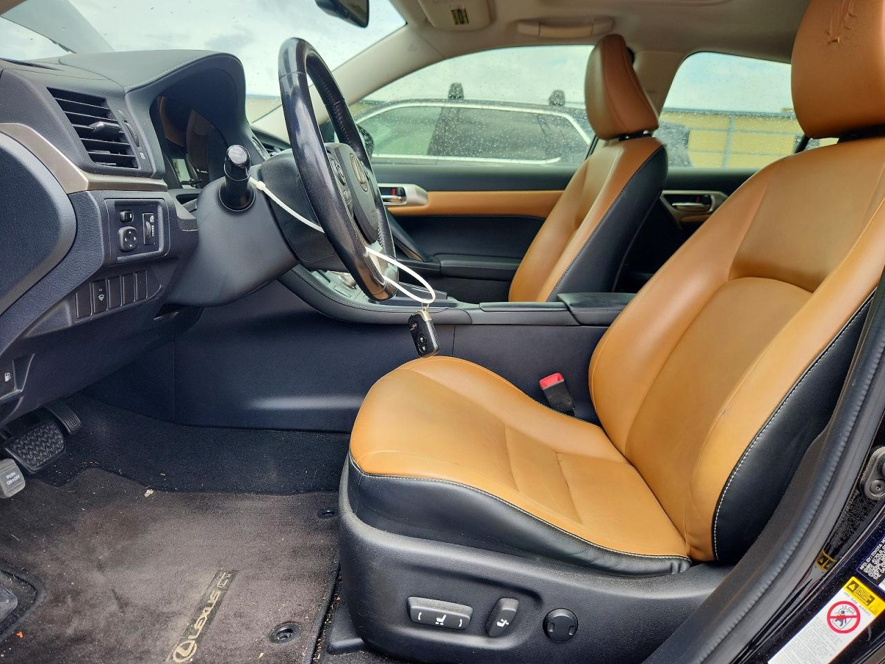 2015 LEXUS CT 200h