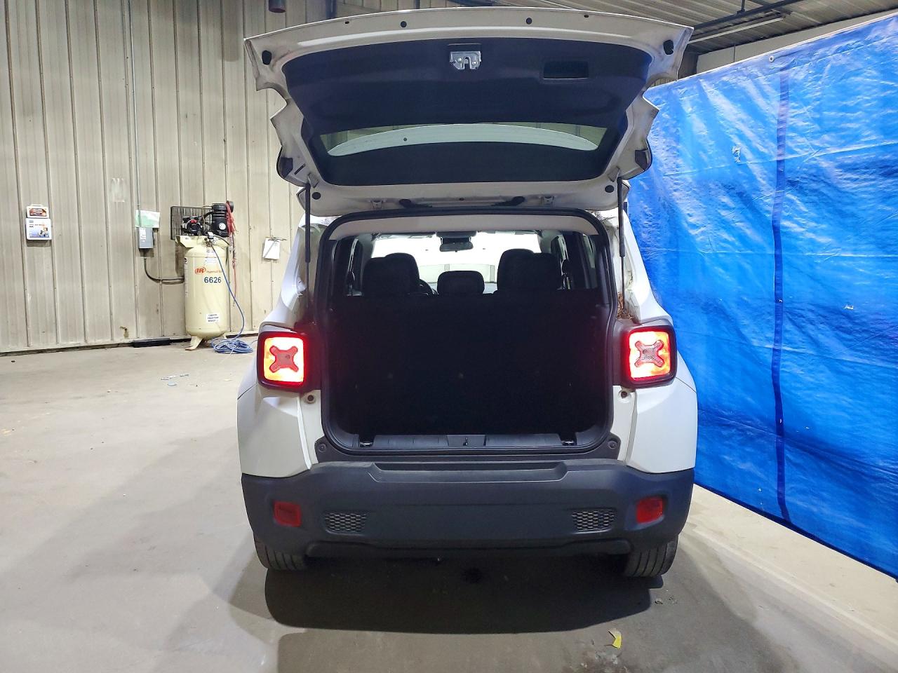 2019 JEEP RENEGADE LATITUDE 4X4