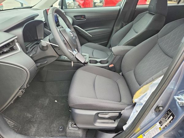 2026 TOYOTA COROLLA CROSS