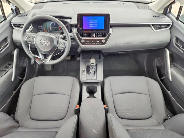 2026 TOYOTA COROLLA CROSS