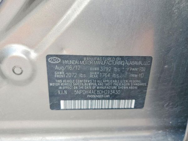 2013 HYUNDAI ELANTRA