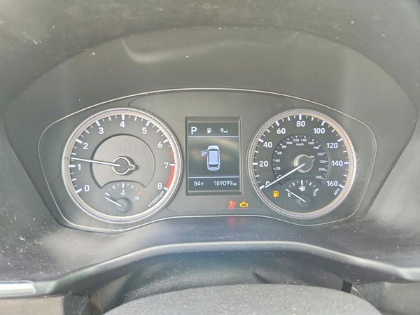 2019 HYUNDAI SANTA FE SE