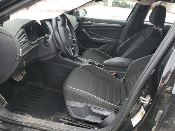2023 VOLKSWAGEN JETTA Sport