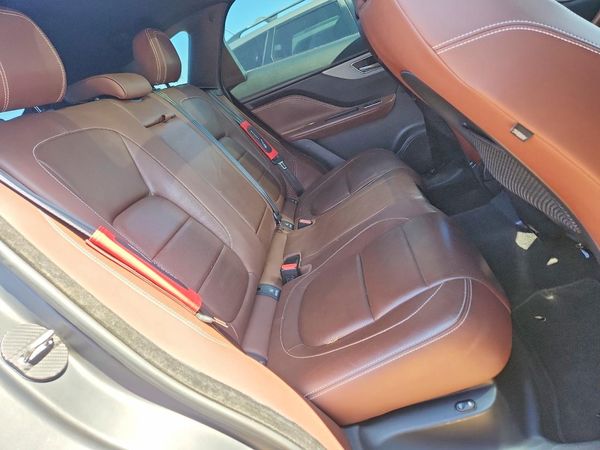 2017 JAGUAR F-PACE S