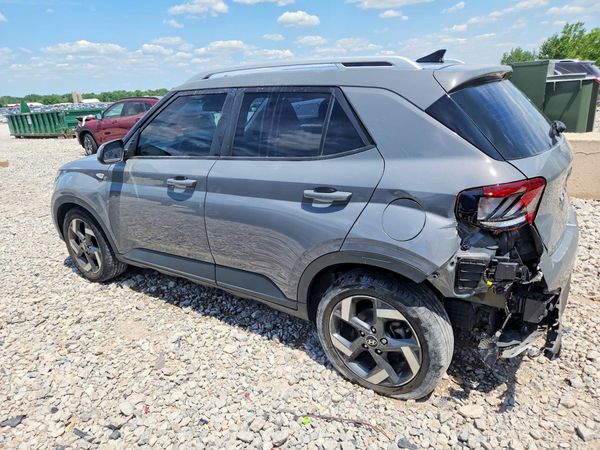 2022 HYUNDAI VENUE SEL & Limited