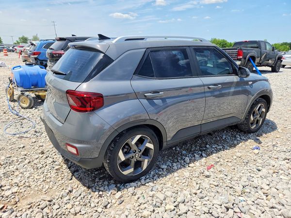 2022 HYUNDAI VENUE SEL & Limited