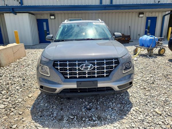 2022 HYUNDAI VENUE SEL & Limited