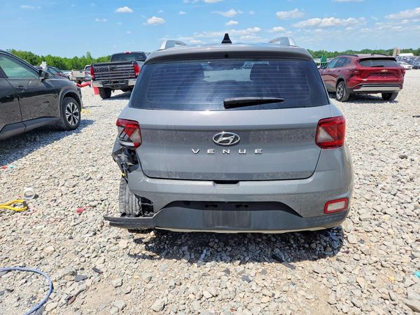 2022 HYUNDAI VENUE SEL & Limited