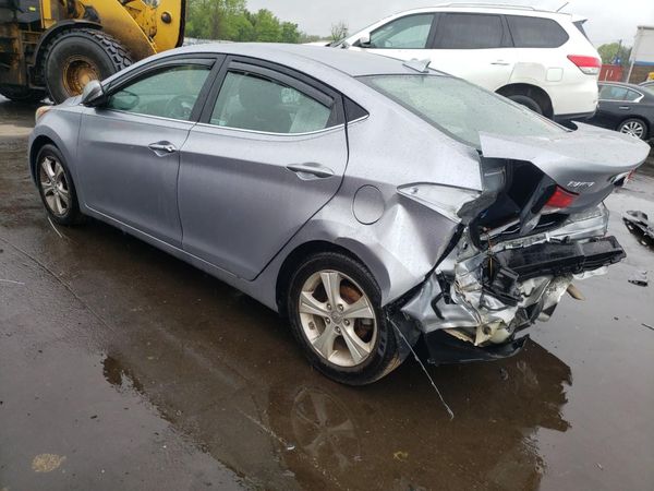 2016 HYUNDAI ELANTRA